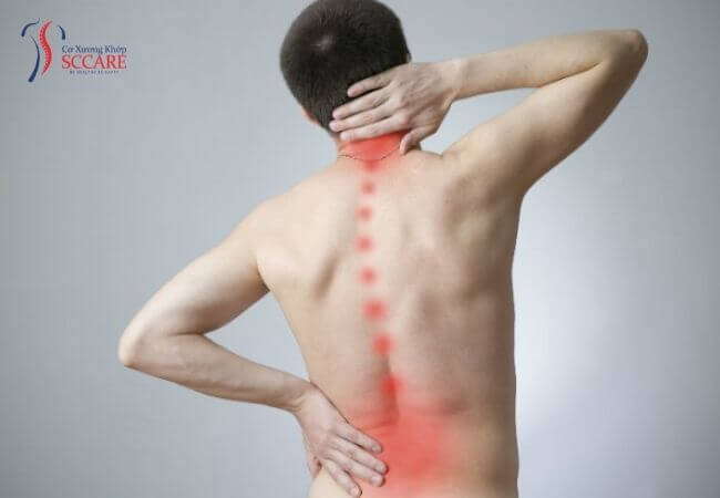 triệu chứng đau cột sống thắt lưng ở người trẻ
